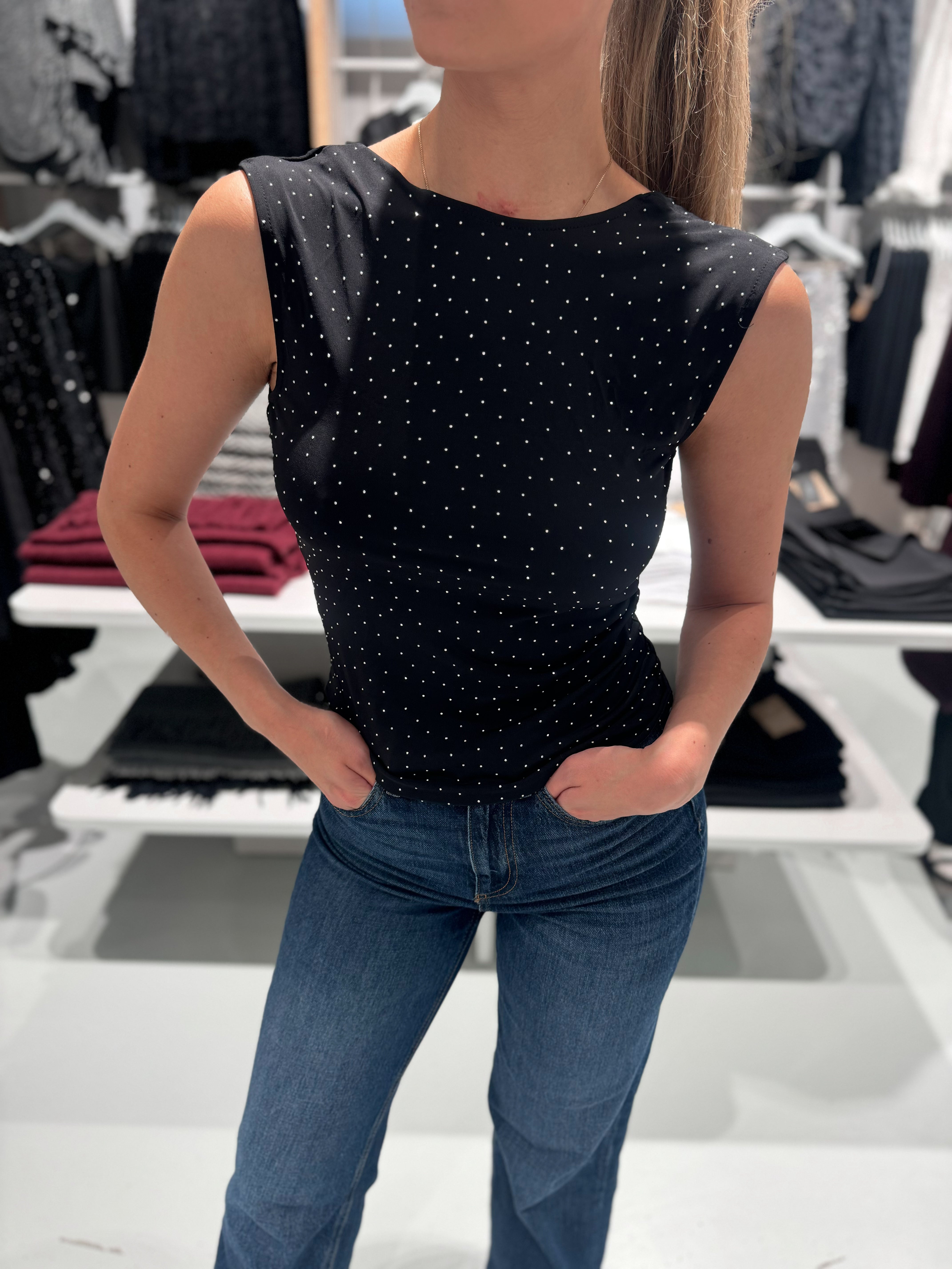 VMNATA Top - Black